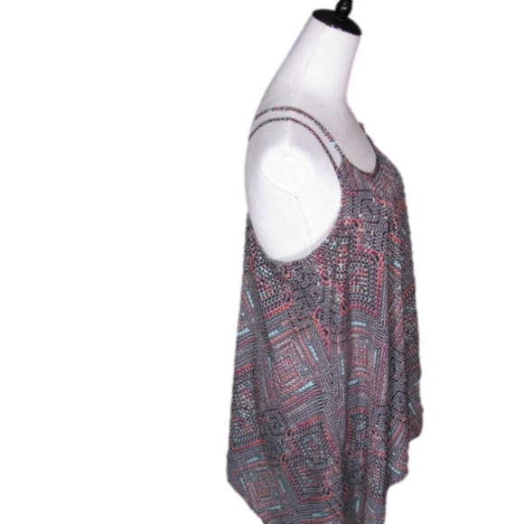 MOSSIMO Geometric Print Sleeveless Blouse Size Medium - Picture 5 of 6